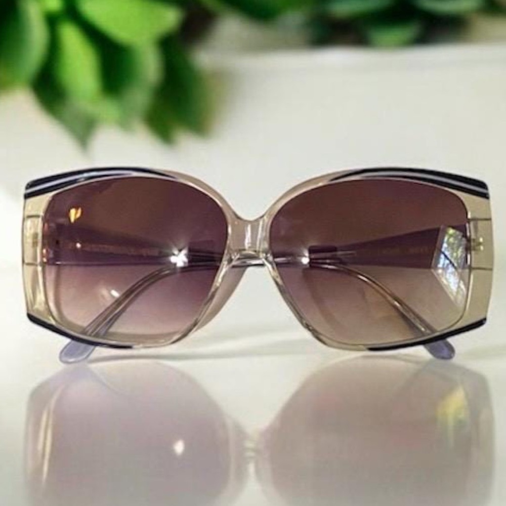1980’s Vintage Purple Rectangular Angular Sunglasses, Retro Deadstock